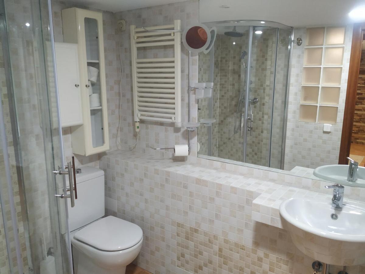 מדריד Apartamentos Deluxe Barajas מראה חיצוני תמונה
