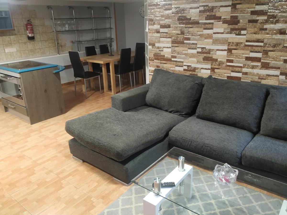מדריד Apartamentos Deluxe Barajas מראה חיצוני תמונה