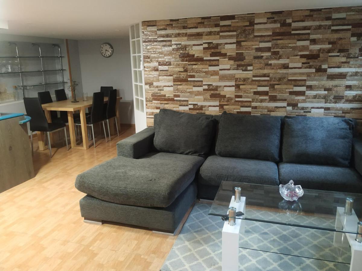 מדריד Apartamentos Deluxe Barajas מראה חיצוני תמונה