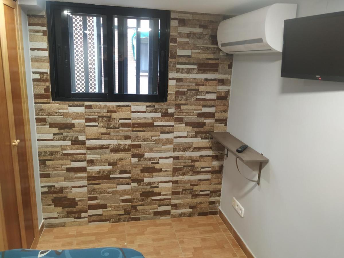 מדריד Apartamentos Deluxe Barajas מראה חיצוני תמונה