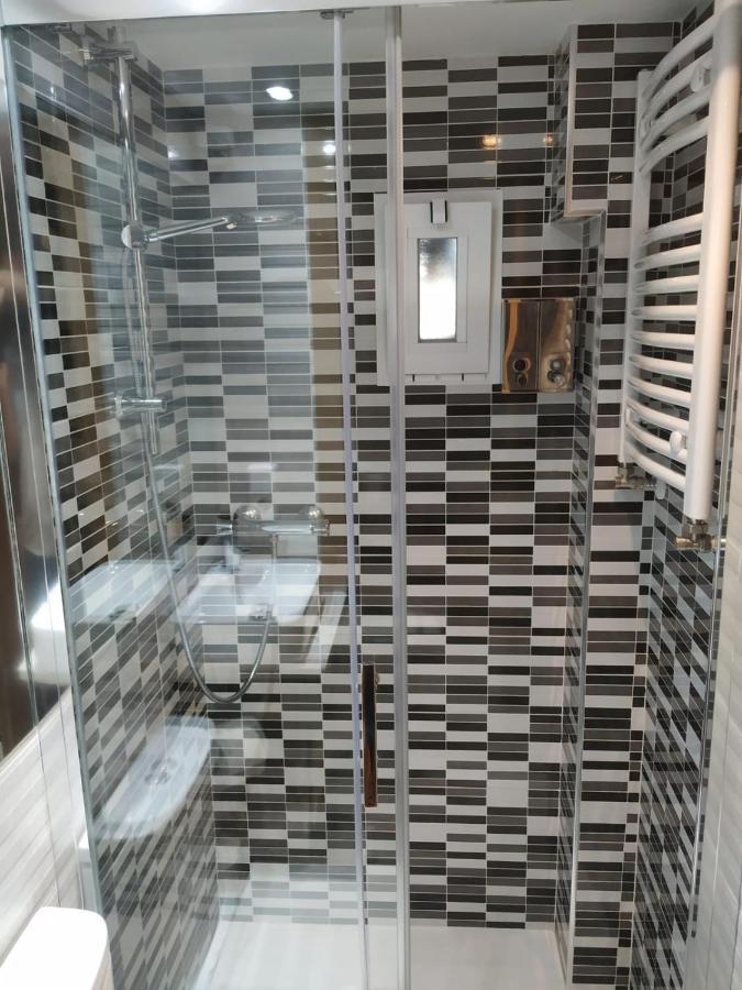 מדריד Apartamentos Deluxe Barajas מראה חיצוני תמונה