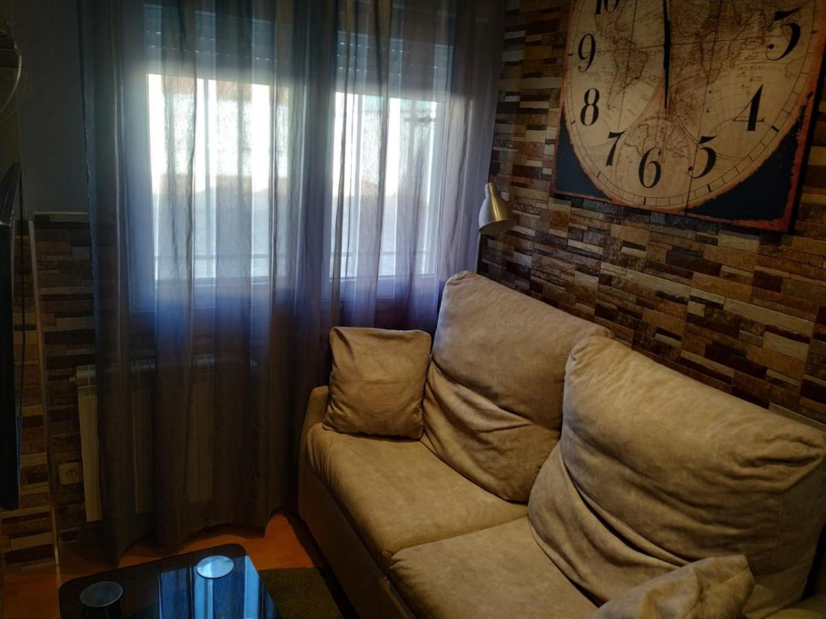 מדריד Apartamentos Deluxe Barajas מראה חיצוני תמונה