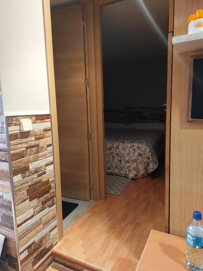 מדריד Apartamentos Deluxe Barajas מראה חיצוני תמונה