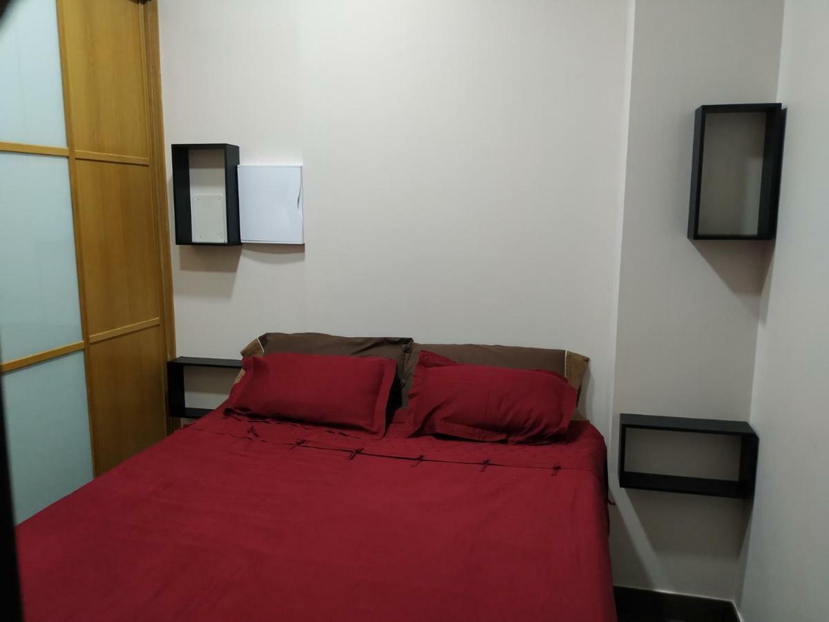 מדריד Apartamentos Deluxe Barajas מראה חיצוני תמונה
